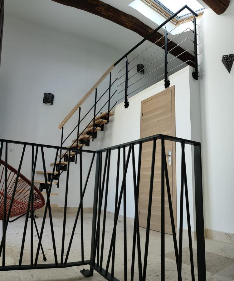 Appartement Dans Mas Provencal Arles Eksteriør bilde
