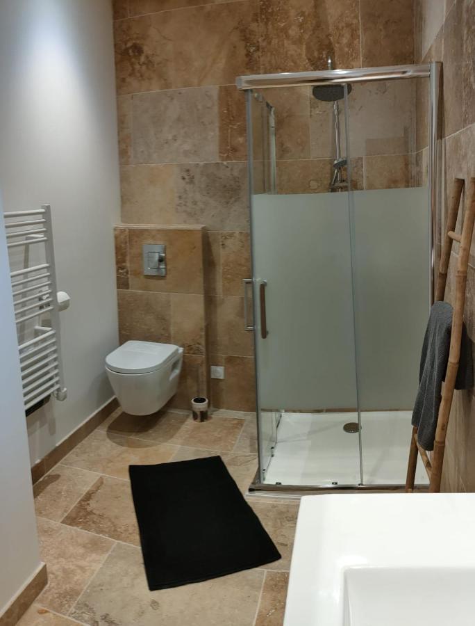 Appartement Dans Mas Provencal Arles Eksteriør bilde