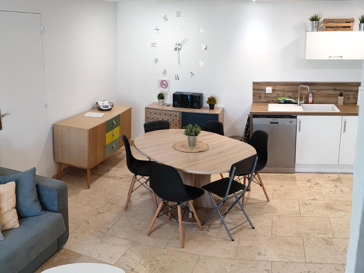 Appartement Dans Mas Provencal Arles Eksteriør bilde